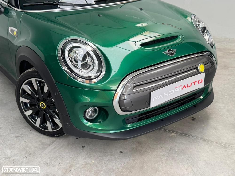 MINI 3 Portas Cooper SE Premium Essential - 4