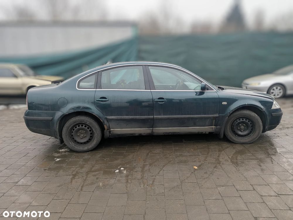 VW Passat B5 Lift sedan na części - 4
