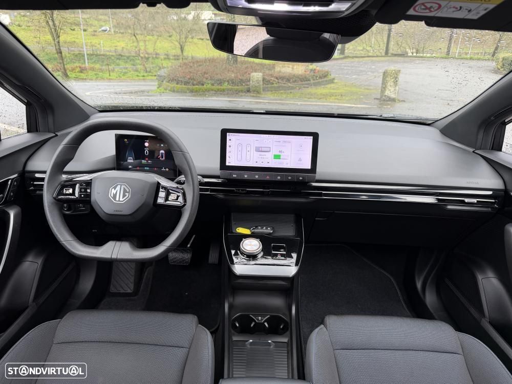 MG MG4 51 kWh Standard - 10