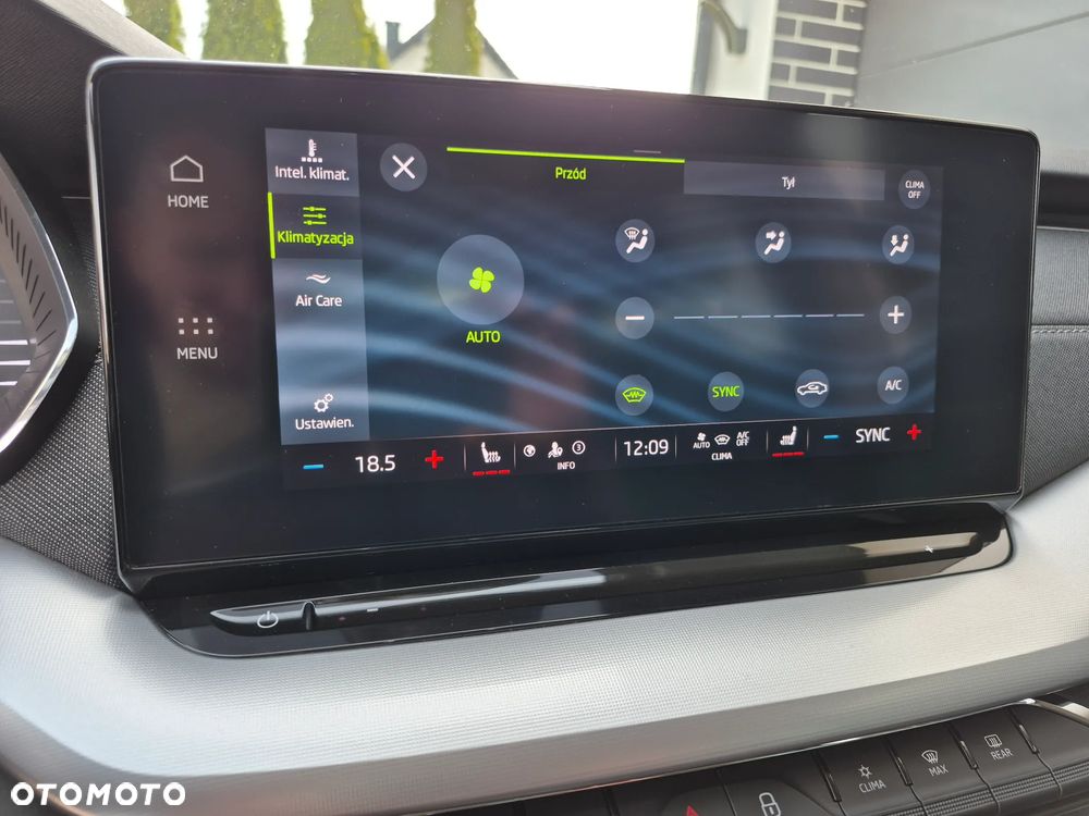 Skoda Octavia 2.0 TSI 4x4 Style DSG - 12