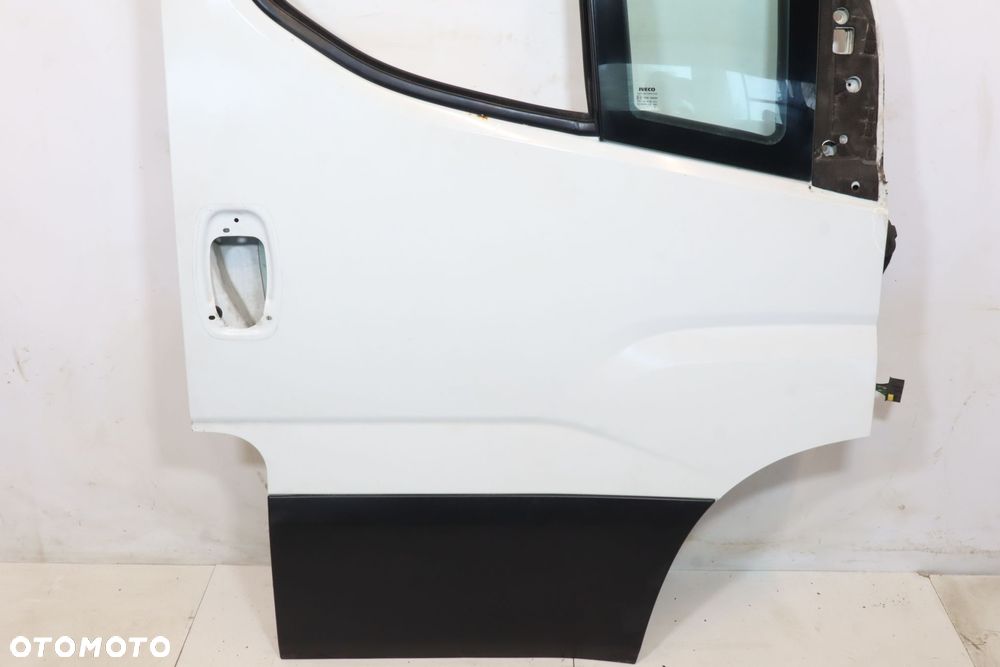 DRZWI PRAWY PRZÓD IVECO DAILY VI CC50105 - 8