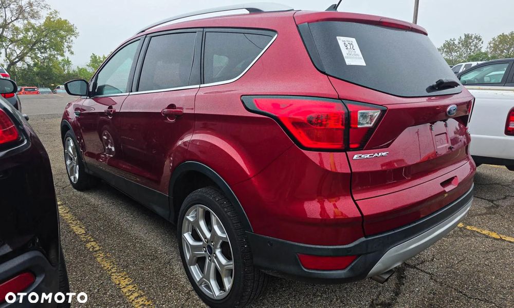 Ford Escape 2.0 EcoBoost AWD Titanium - 6