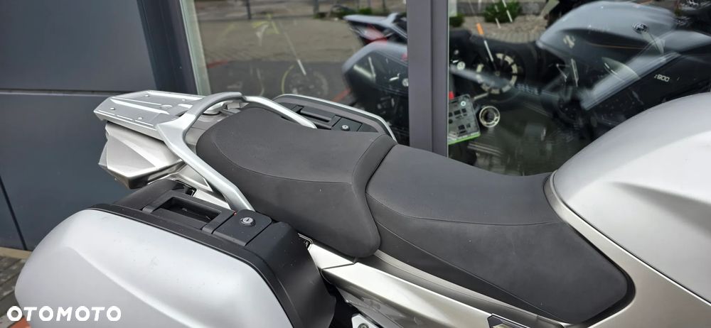 Yamaha FJR - 15