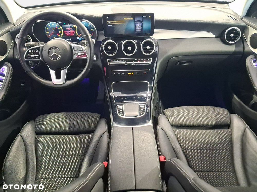 Mercedes-Benz GLC - 16