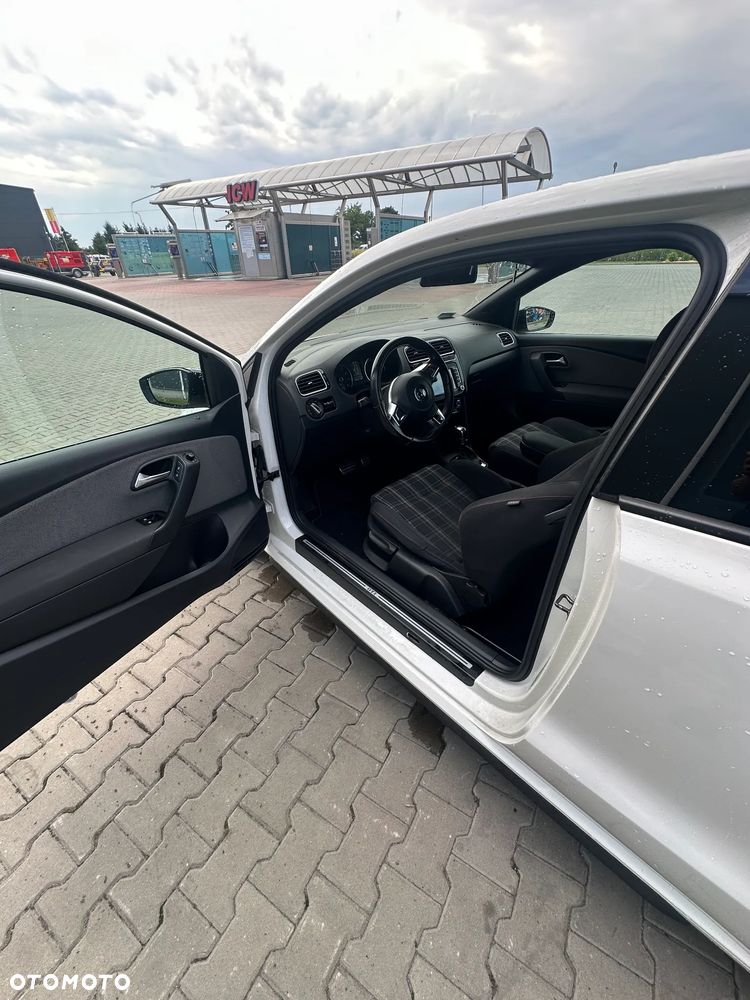 Volkswagen Polo 1.4 TSI GTI DSG - 13