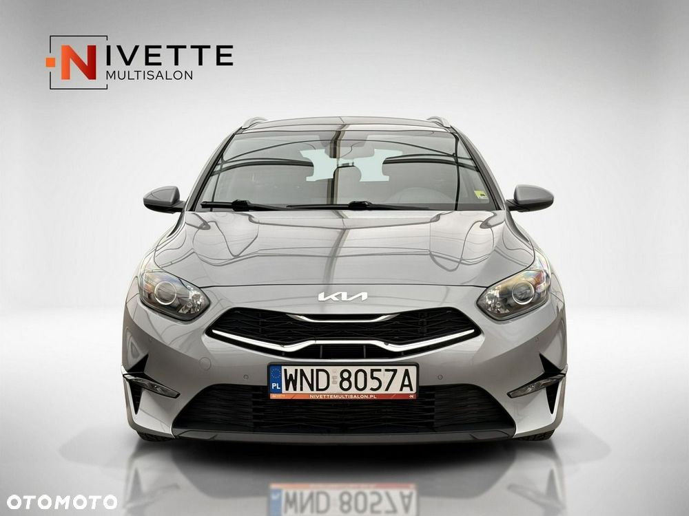 Kia Ceed - 9