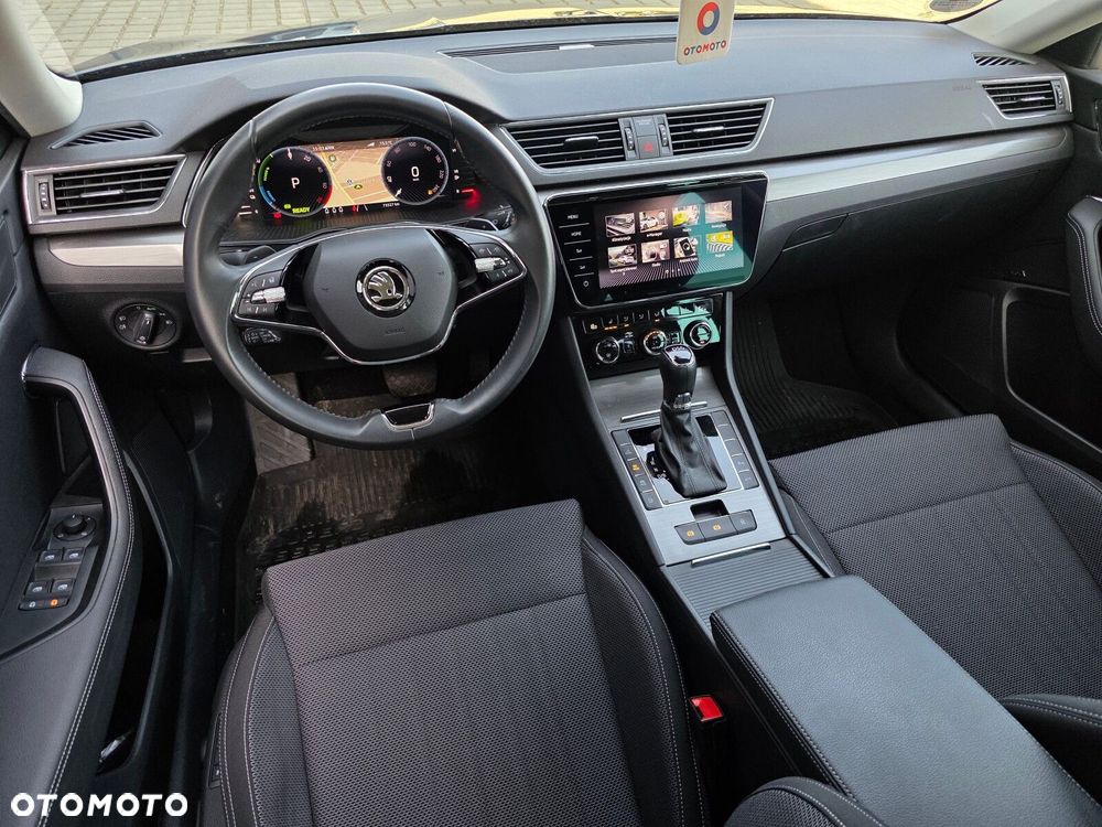 Skoda Superb 1.4 TSI Plug-In Hybrid Style DSG - 32