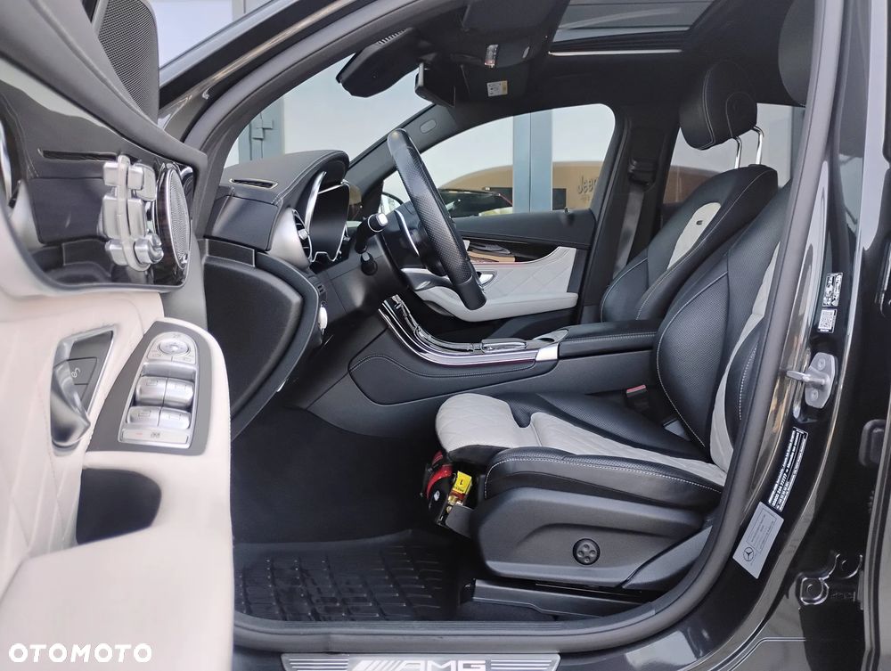 Mercedes-Benz GLC AMG Coupe 63 4-Matic+ - 11