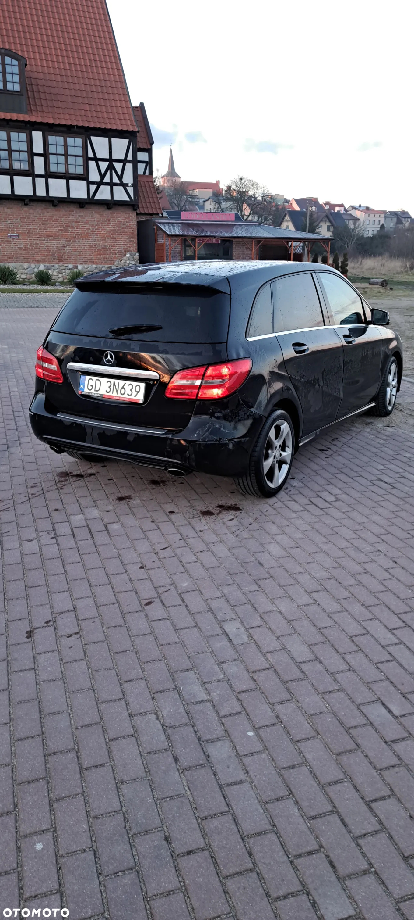 Mercedes-Benz Klasa B 200 CDI (BlueEFFICIENCY) 7G-DCT - 2