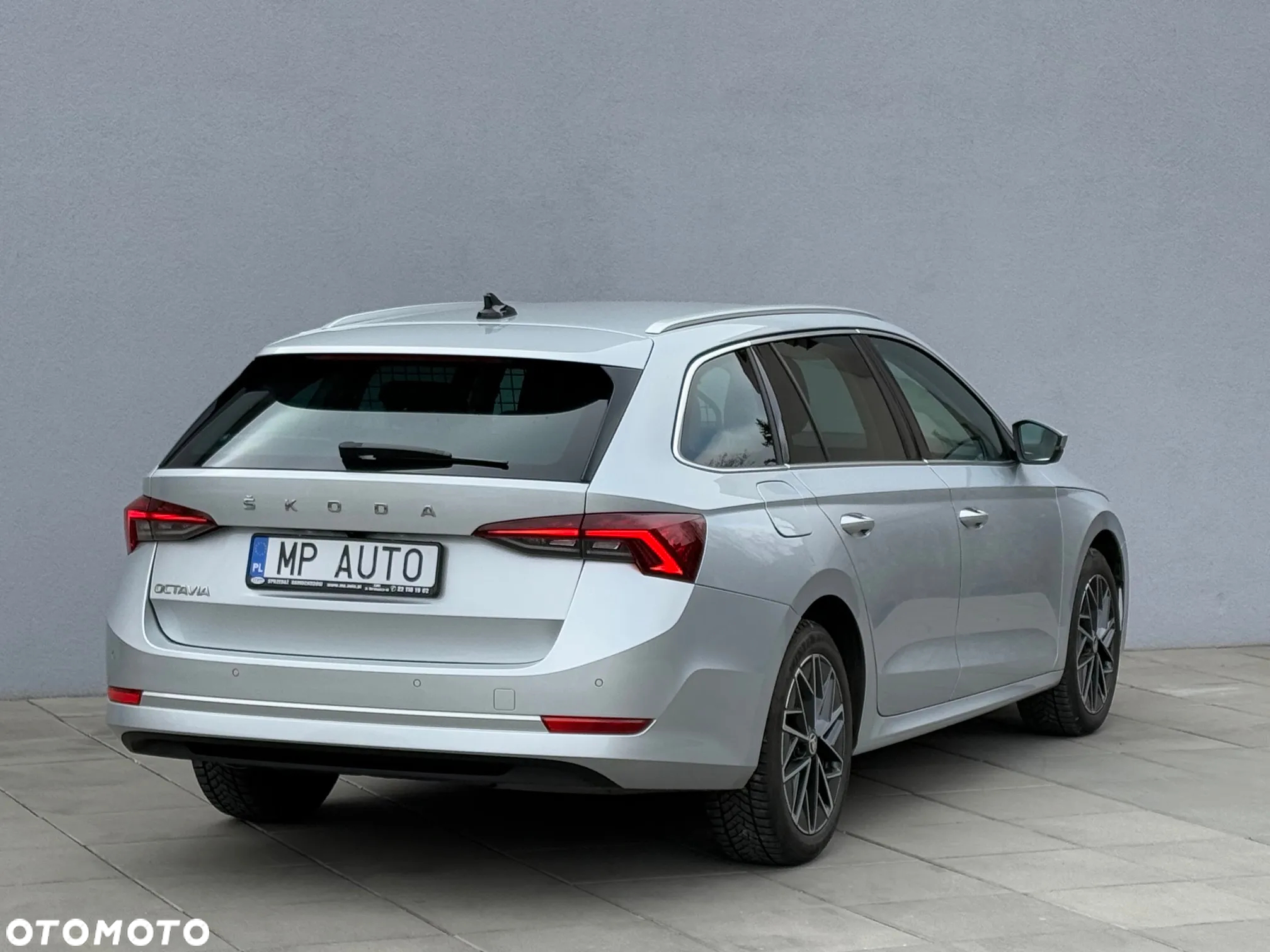Skoda Octavia 2.0 TDI Style DSG - 6