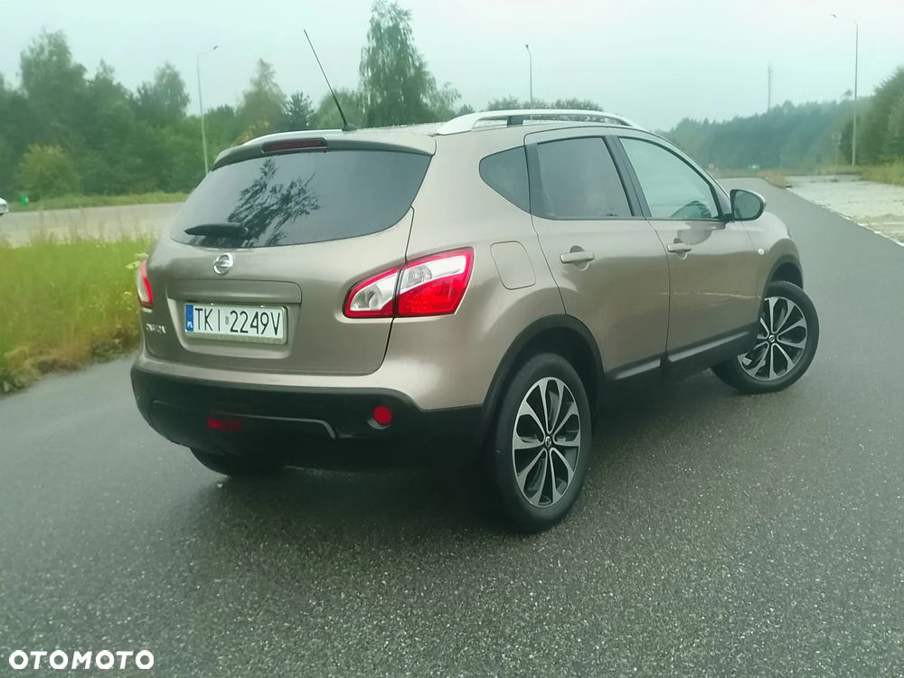 Nissan Qashqai - 4