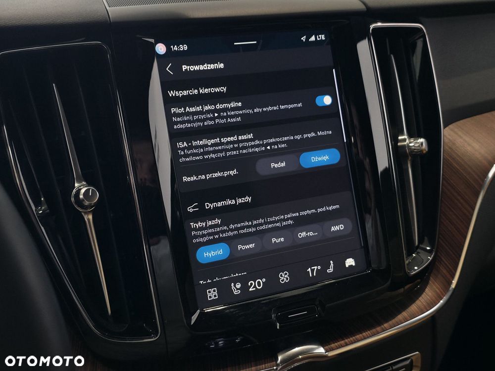 Volvo XC 60 - 23