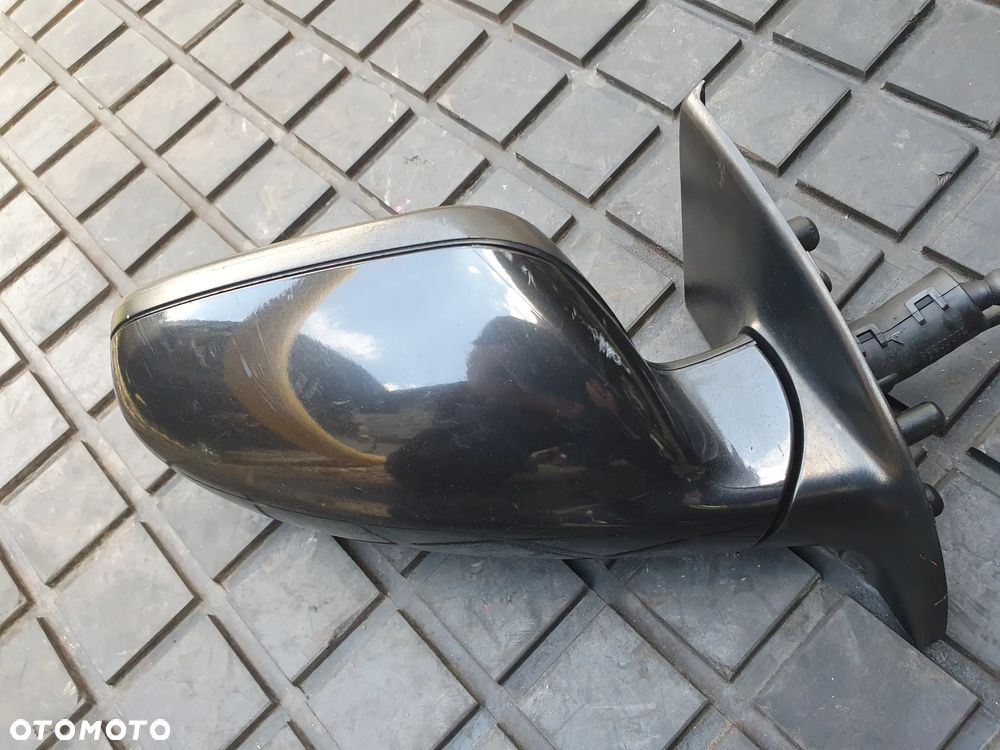 Peugeot 307 SW LUSTERKO PRAWE manualne 2PIN EUROPA - 1