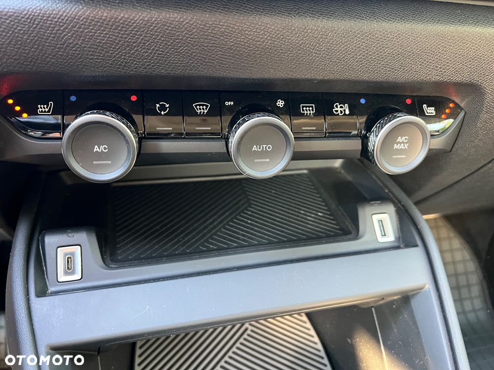 Citroën C4 1.2 PureTech Feel Pack S&S EAT8 - 34
