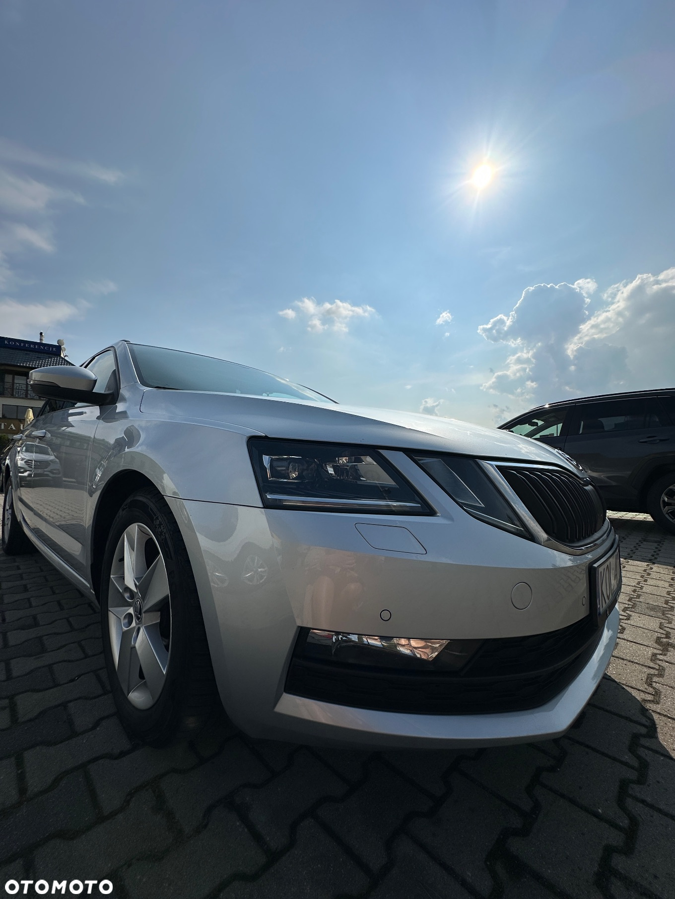 Skoda Octavia 1.6 TDI Ambition DSG - 8