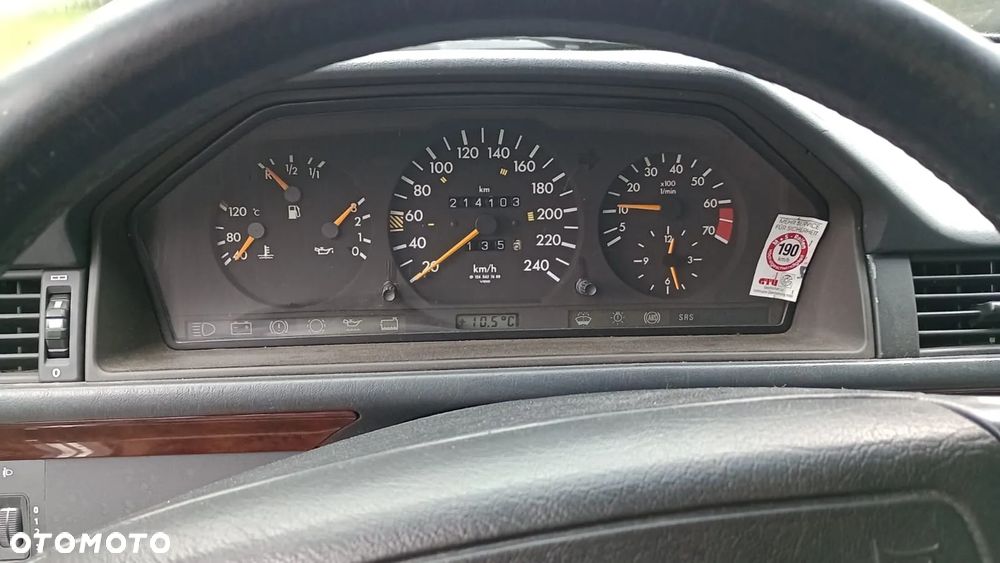 Mercedes-Benz W124 (1984-1993) - 11