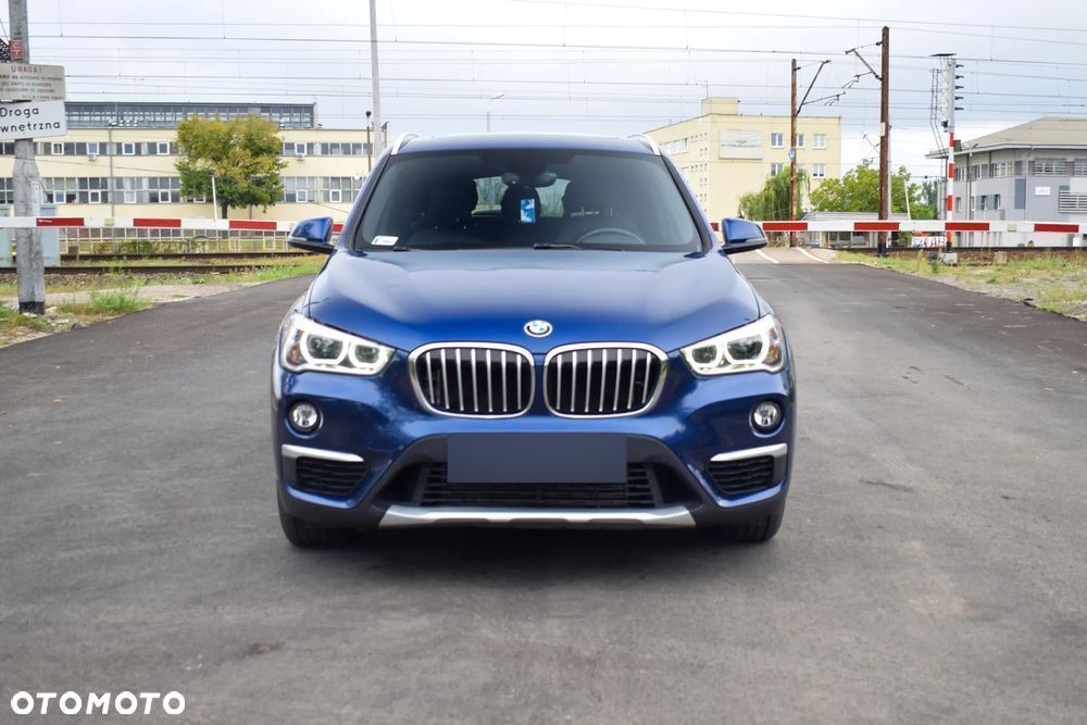 BMW X1 - 1