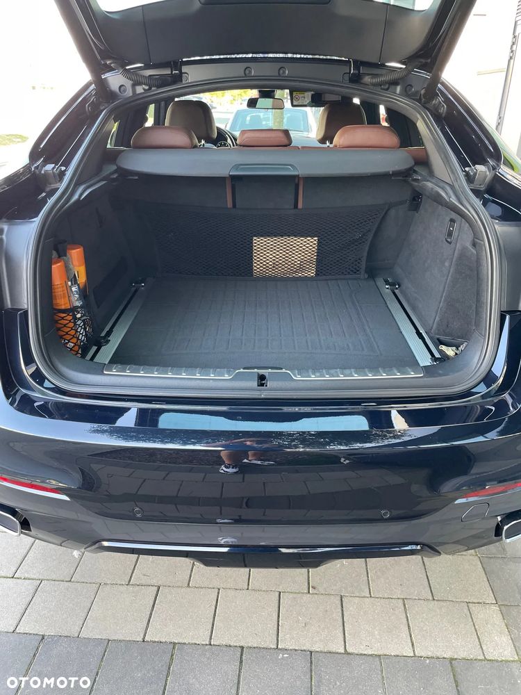 BMW X6 xDrive40d - 16