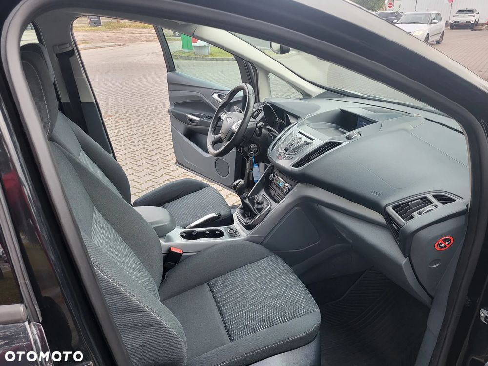 Ford C-MAX - 12