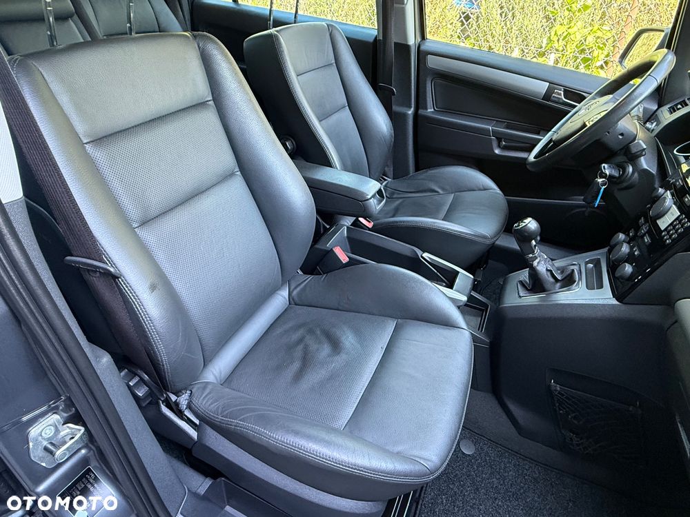 Opel Zafira 1.8 Innovation 110 Jahre - 30