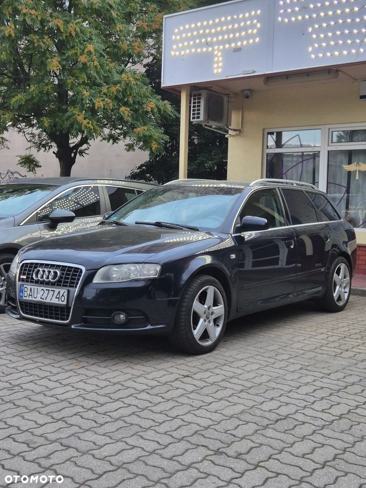 Audi A4 - 1