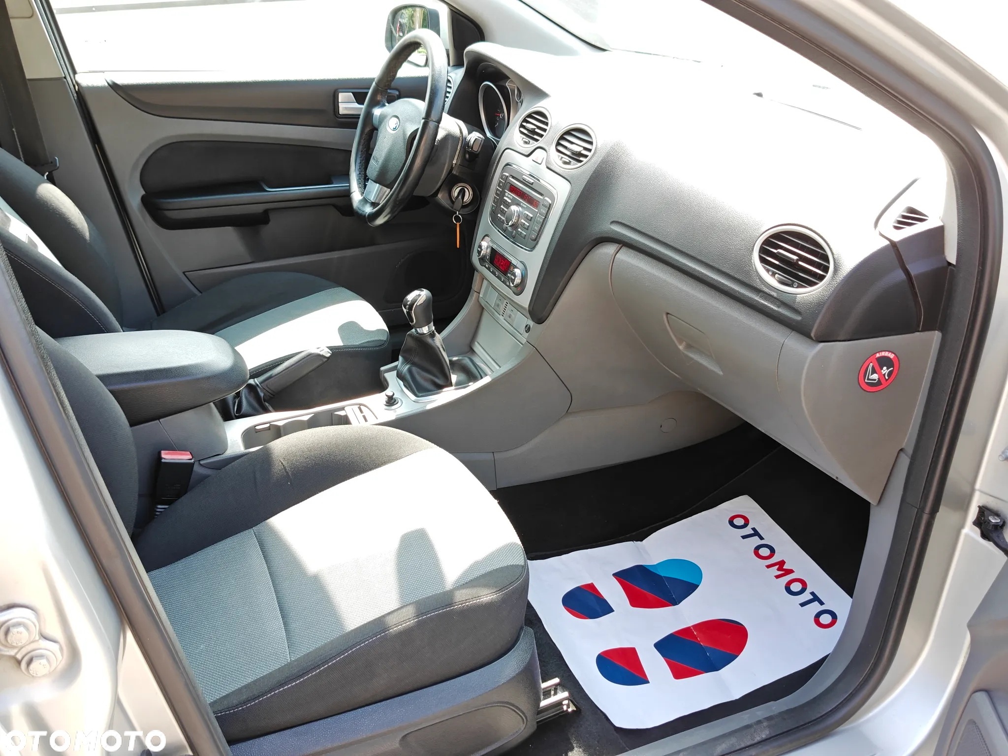 Ford Focus 1.8 TDCi Ghia - 17
