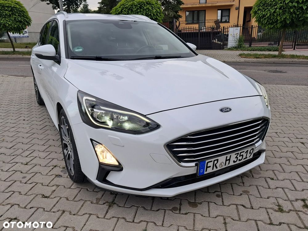 Ford Focus 2.0 EcoBlue Titanium Business - 35