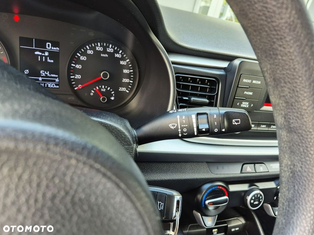 Kia Rio 1.2 M - 25
