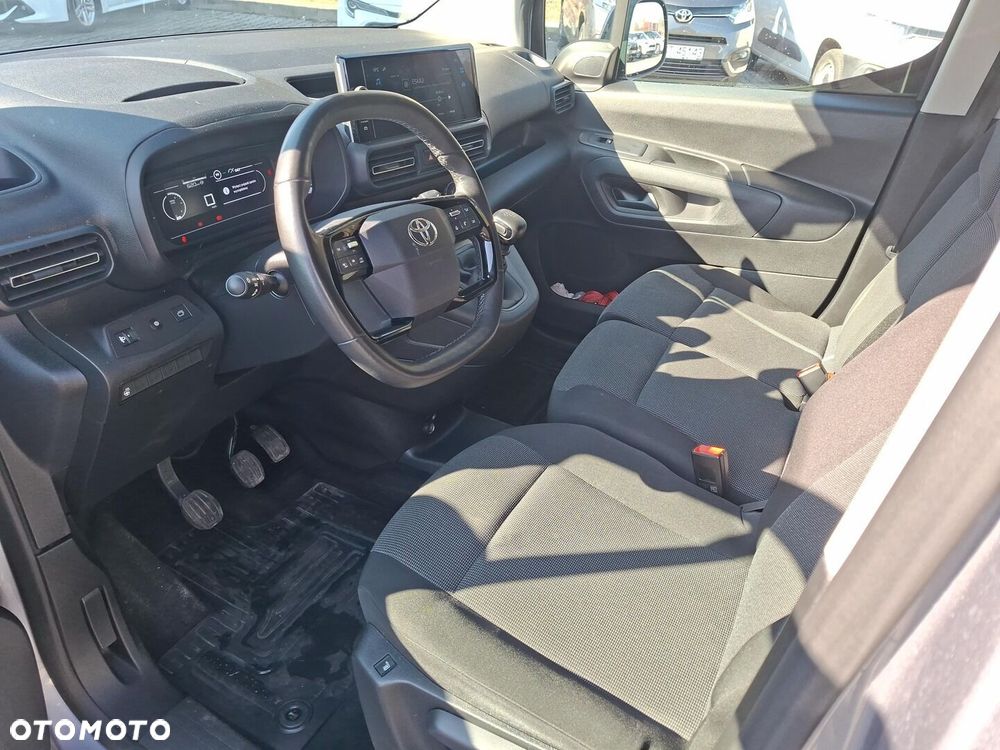 Toyota PROACE CITY - 12