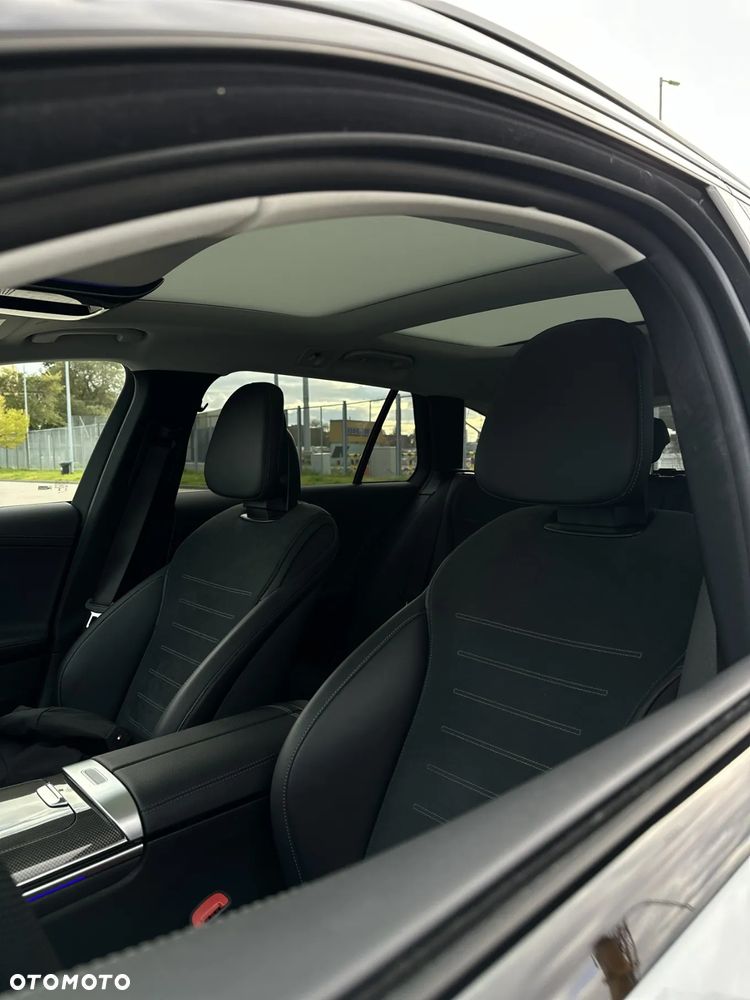 Mercedes-Benz Klasa C 220 d 4Matic 9G-TRONIC - 33