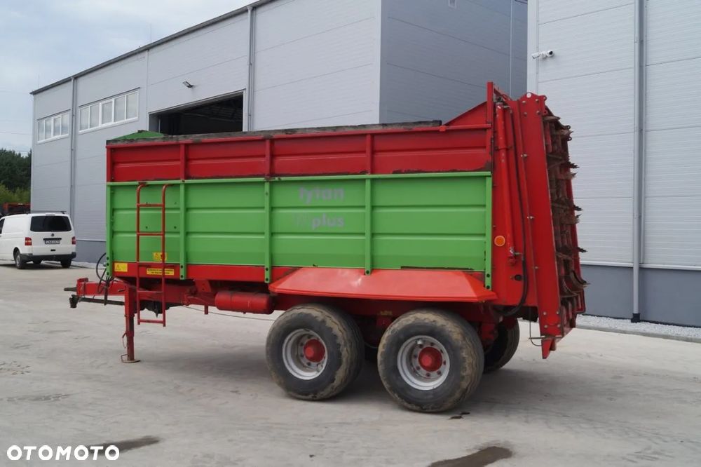 Unia Rozrzutnik Obornika TYTAN 10 Plus - 3