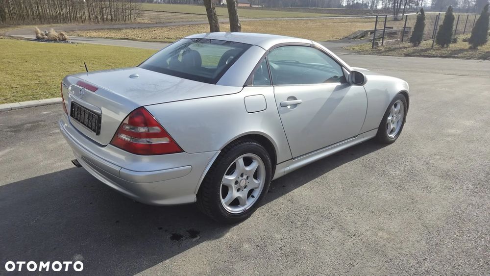 Mercedes-Benz SLK - 2