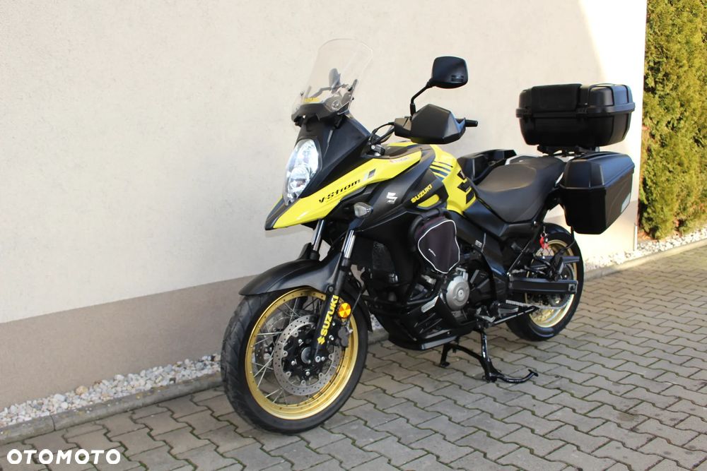 Suzuki V-STROM - 30
