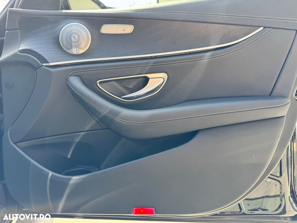 Mercedes-Benz E - 9
