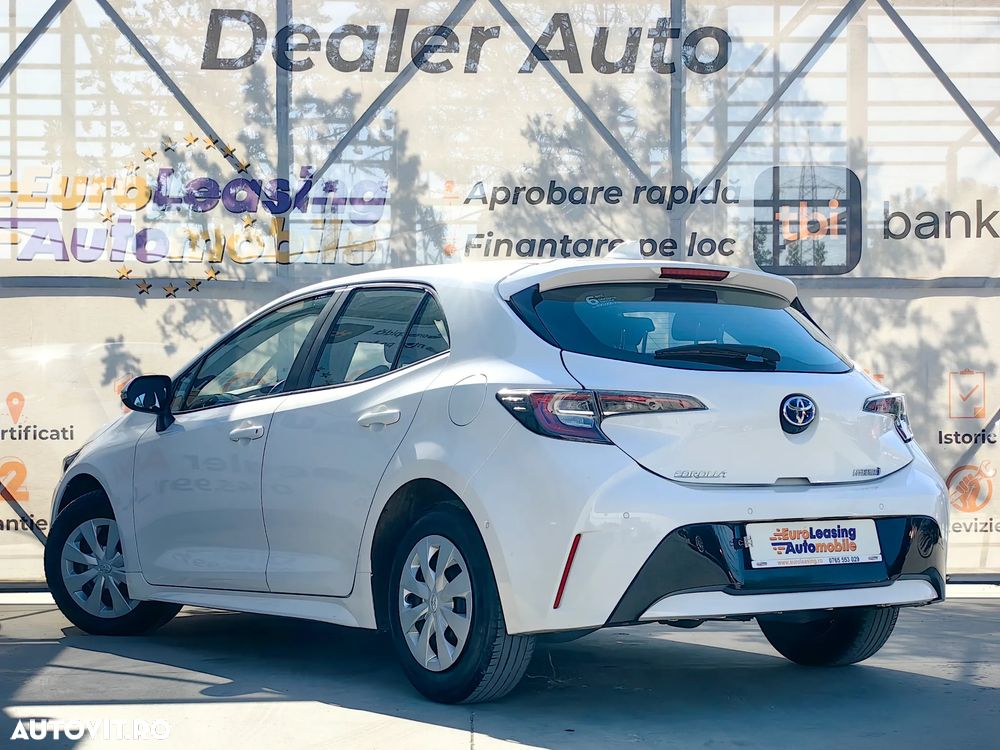 Toyota Corolla 1.8 HSD Business - 14