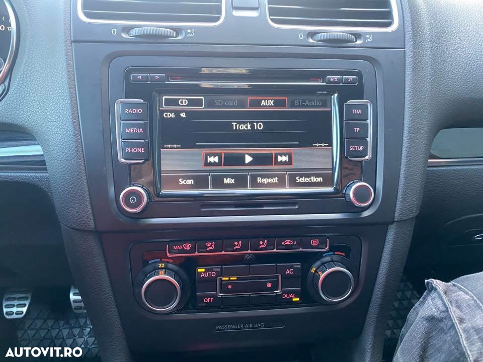 Volkswagen Golf - 14