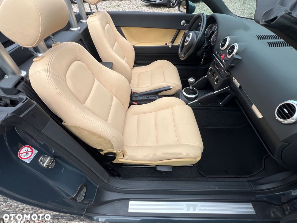 Audi TT Roadster 1.8 T - 18