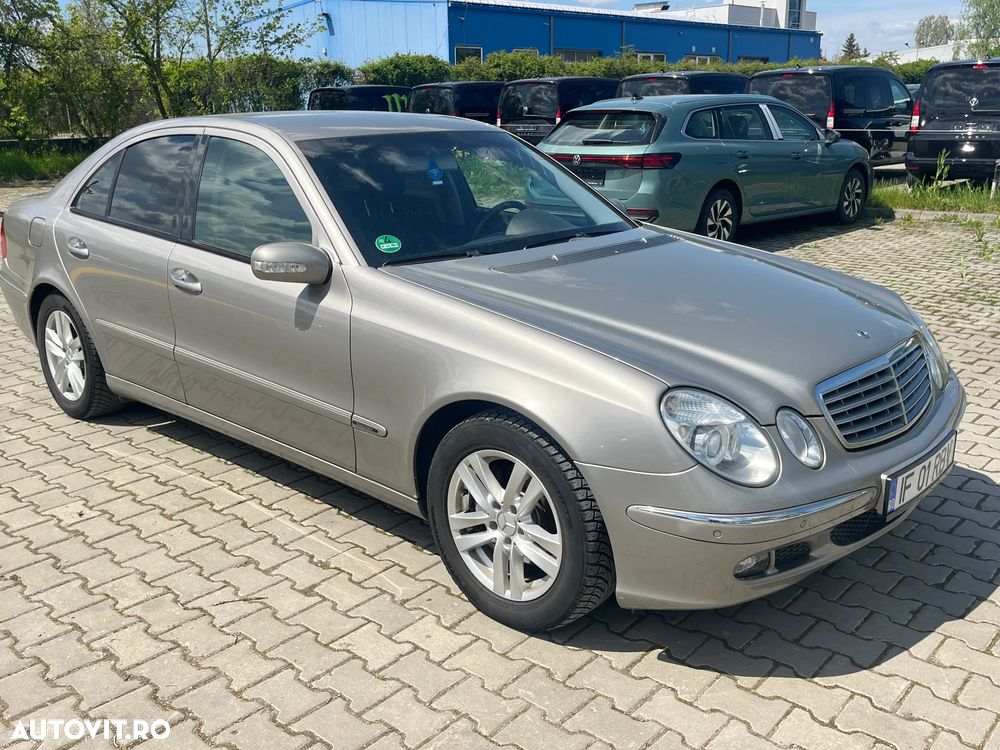 Mercedes-Benz E - 4