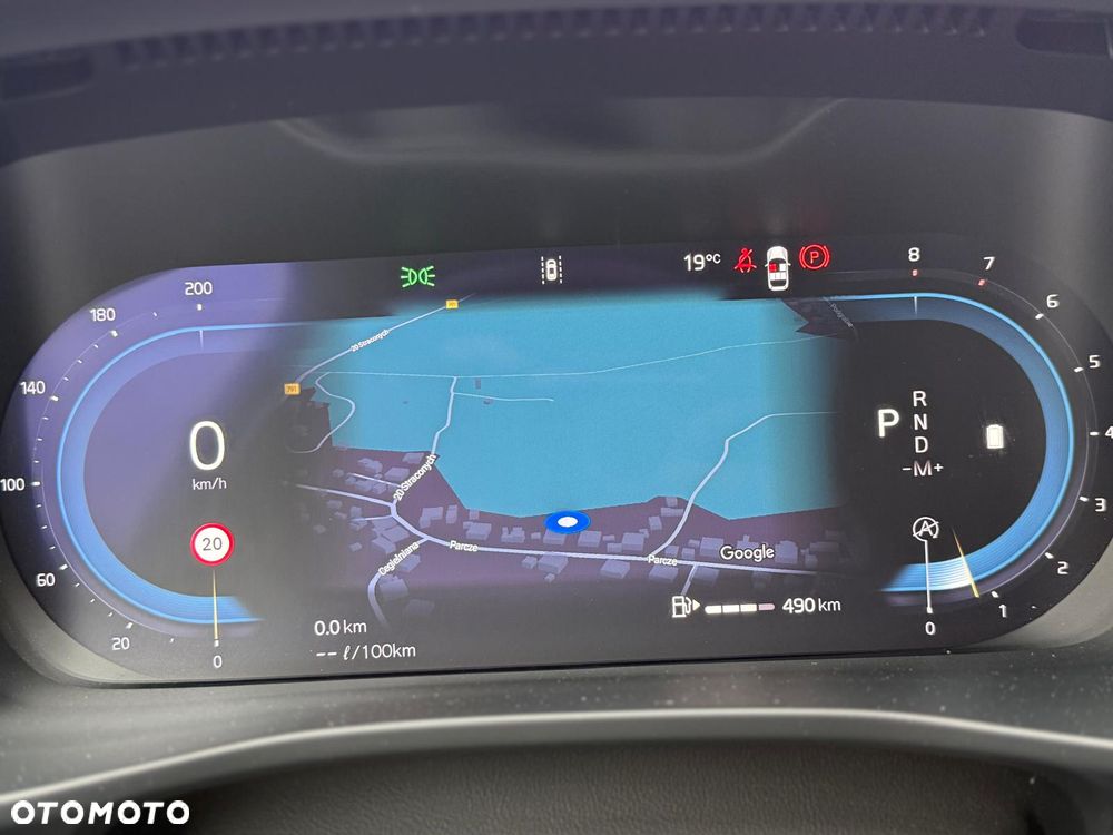 Volvo XC 40 B3 Essential - 18