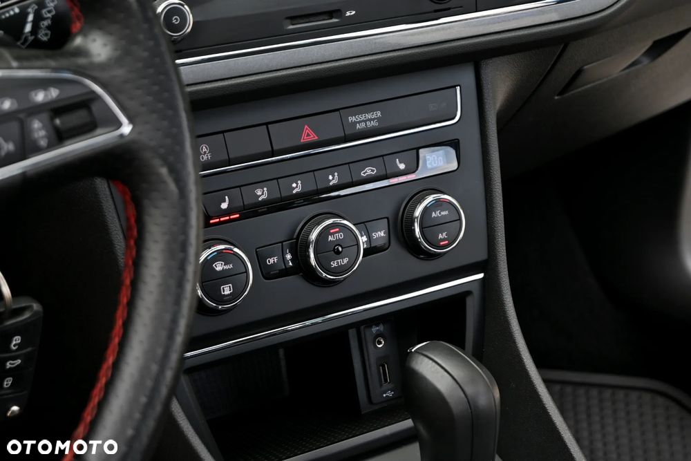 Seat Leon 2.0 TDI FR S&S DSG - 35