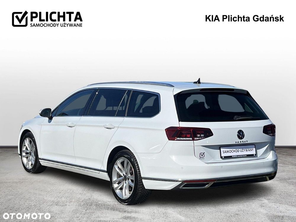 Volkswagen Passat - 3