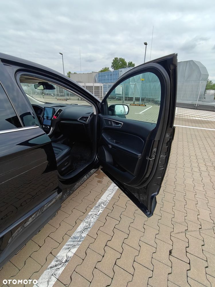 Ford Edge - 17