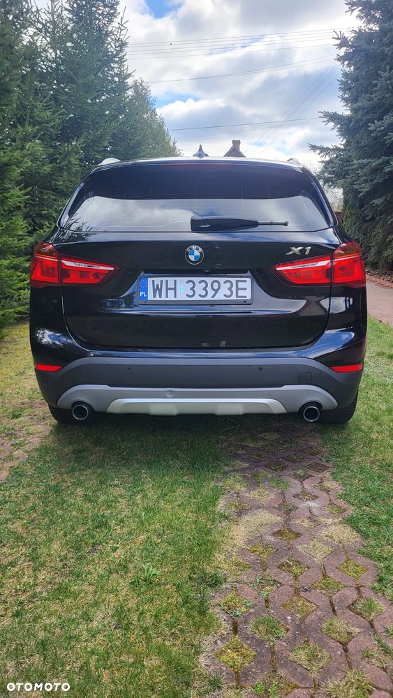 BMW X1 xDrive20d xLine - 9