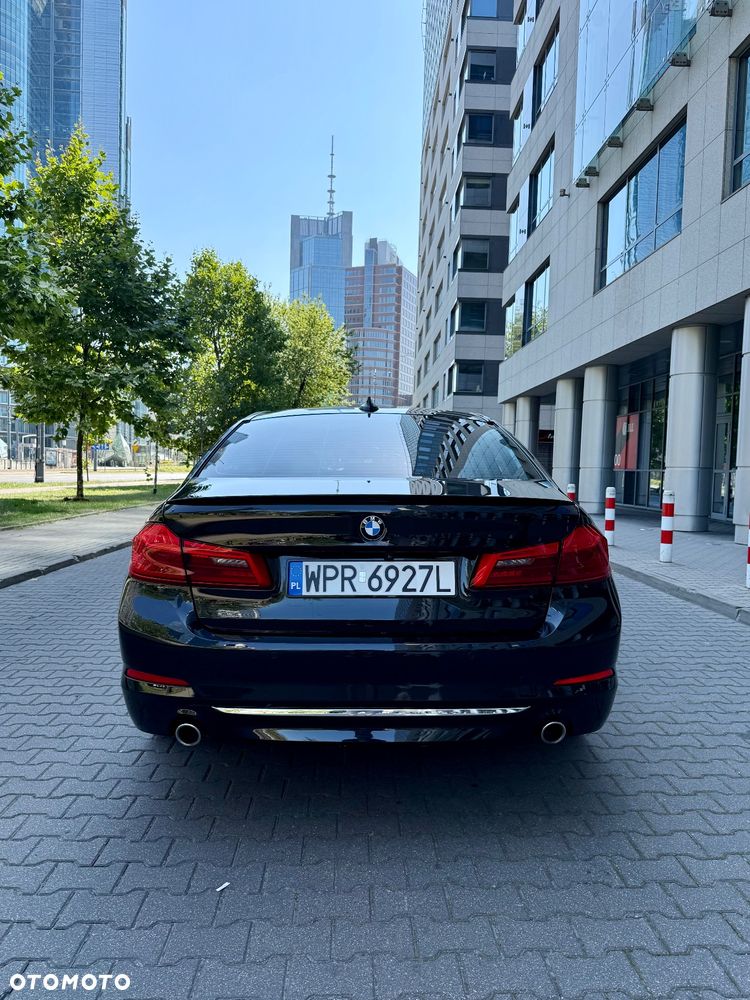 BMW Seria 5 520d Luxury Line - 6