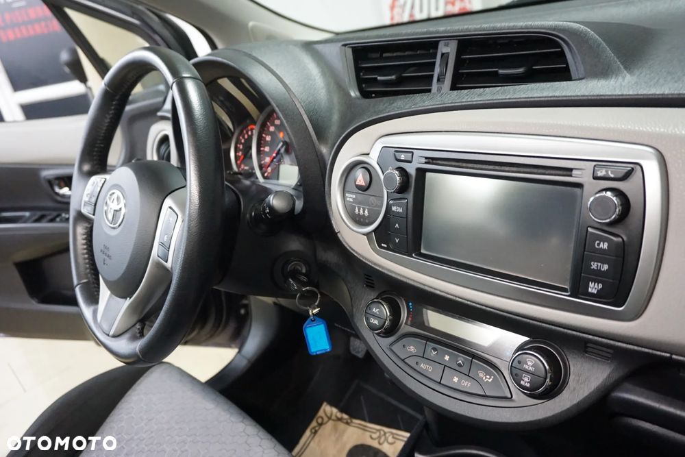 Toyota Yaris 1.0 VVT-i Life - 21