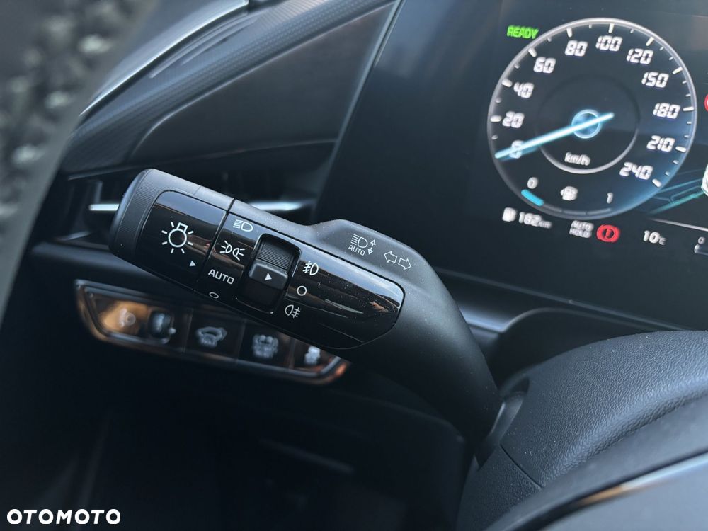 Kia Niro 1.6 GDI Hybrid Business Line - 19