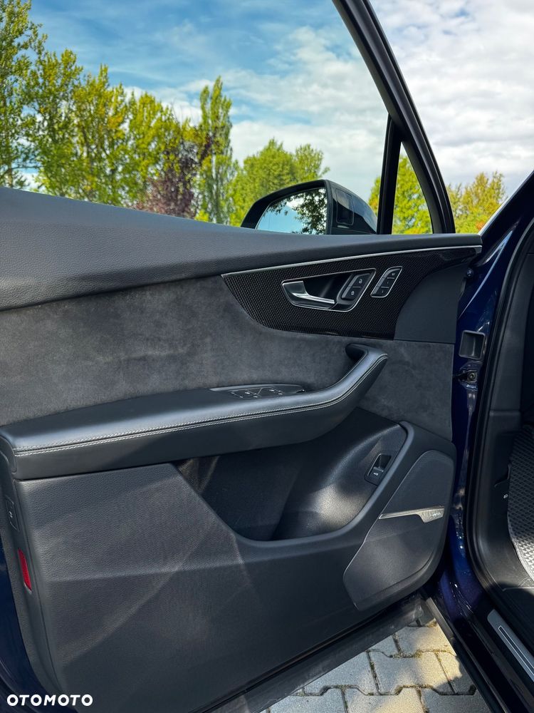 Audi SQ7 - 28