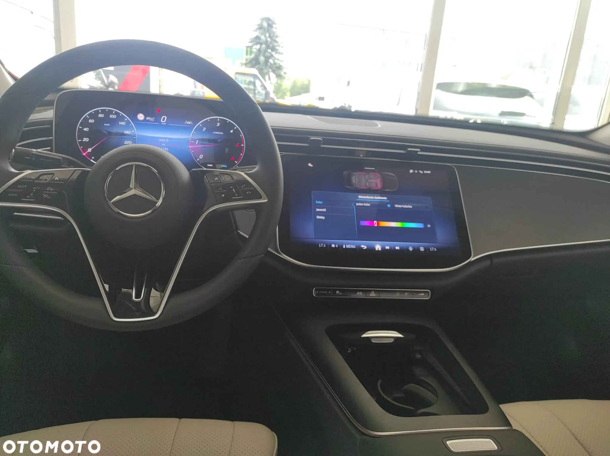 Mercedes-Benz Klasa E - 32