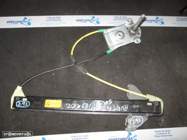 Elevador Manual 8Z0839399A AUDI A2 2002 5P TE - 1