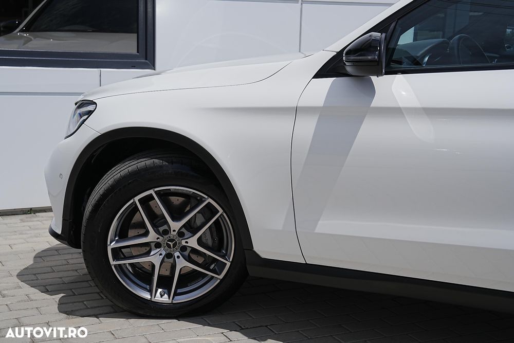 Mercedes-Benz GLC Coupe 220 d 4Matic 9G-TRONIC AMG Line - 23